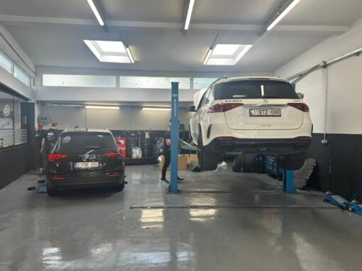 AUTO REPAIR SERVICE AUTO REPAIR SERVICE